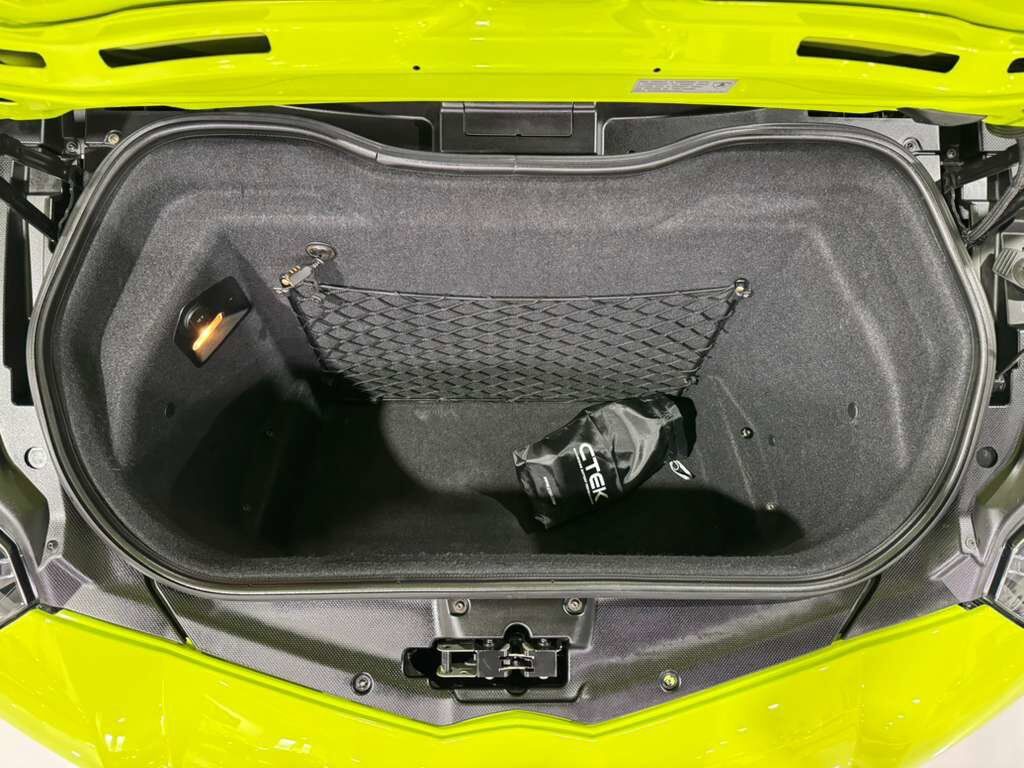 2015 Lamborghini Aventador Verde Scandal paint, Ad Personam interior, Sensonum audio, carbon galore AND MORE!! Fort Lauderdale FL