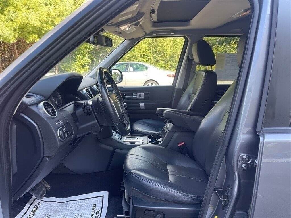 2015 Land Rover LR4 Base Orange MA