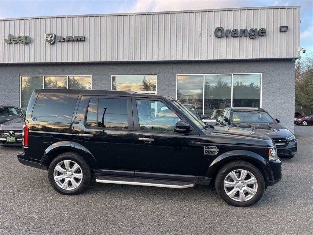 2015 Land Rover LR4 Base Orange MA