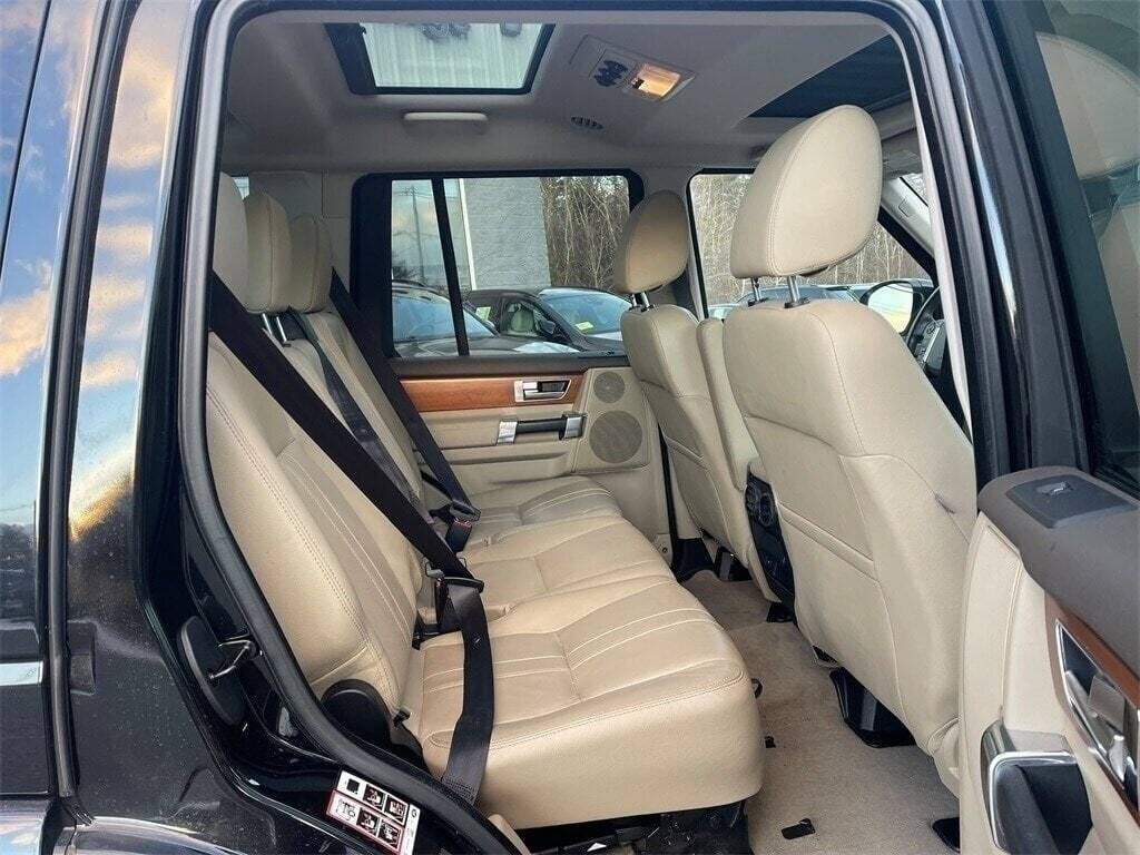2015 Land Rover LR4 Base Orange MA