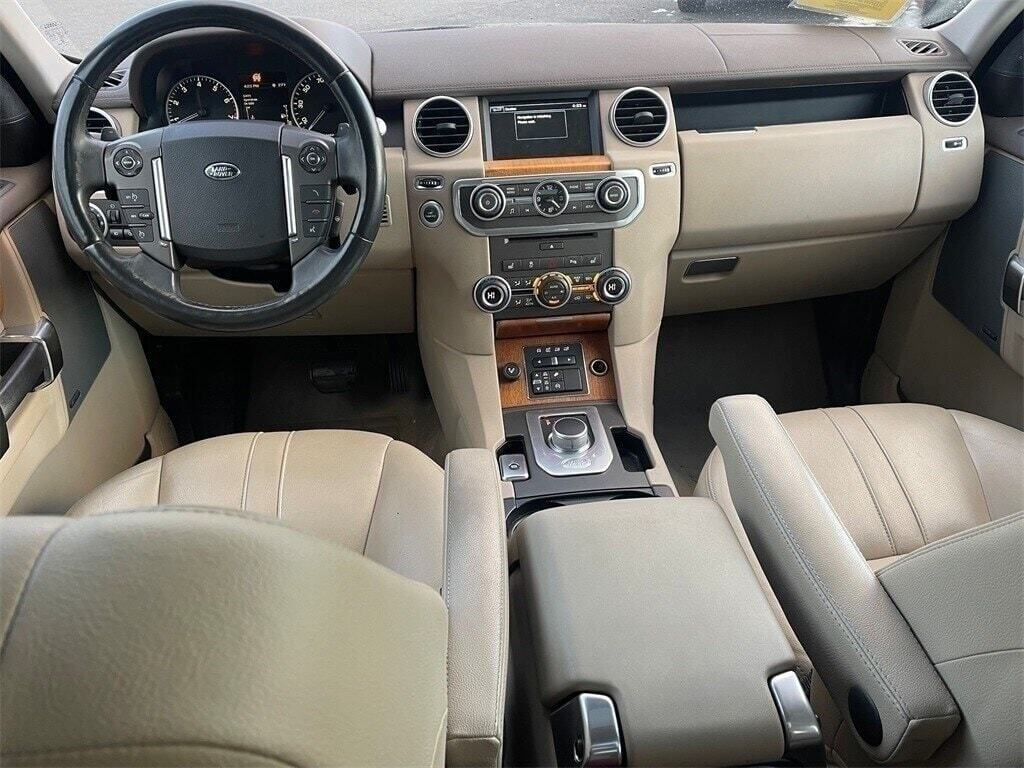 2015 Land Rover LR4 Base Orange MA