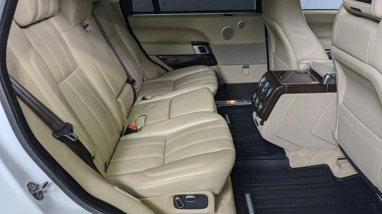 2015 Land Rover Range Rover Supercharged LWB St. Charles  IL