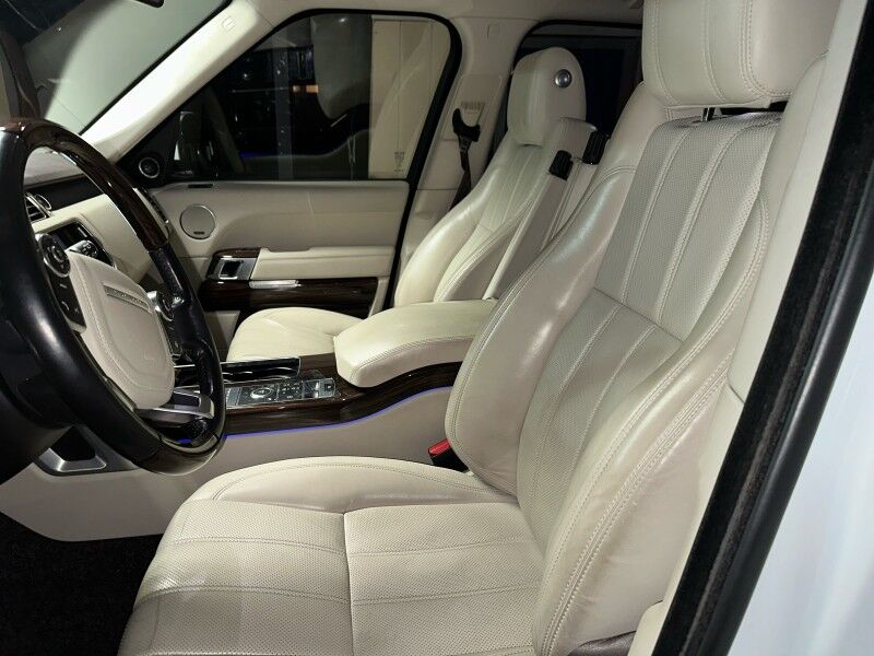 2015 Land Rover Range Rover V6 HSE 4WD