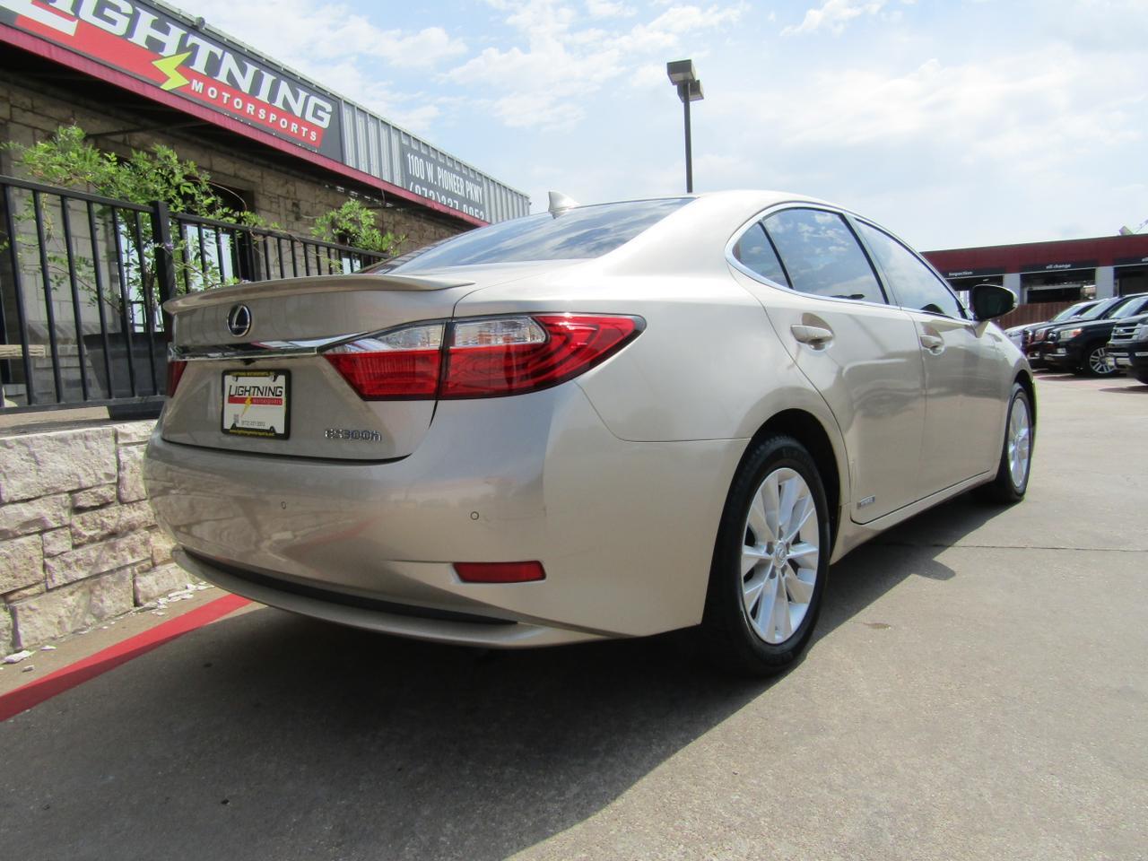 2015 Lexus ES 300h 4dr Sdn Hybrid Grand Prairie TX