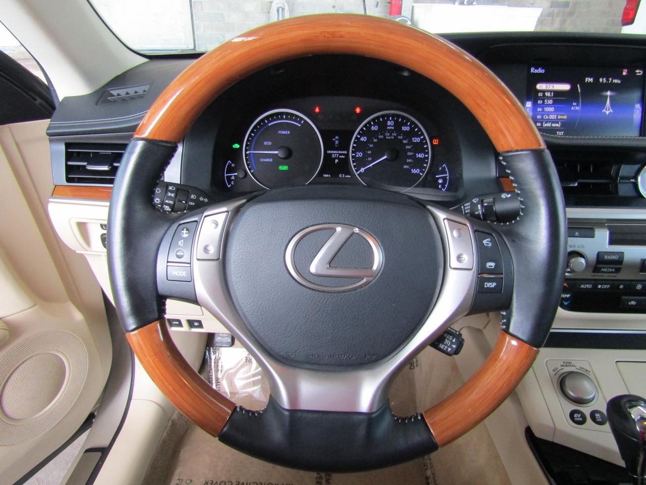 2015 Lexus ES 300h 4dr Sdn Hybrid Grand Prairie TX