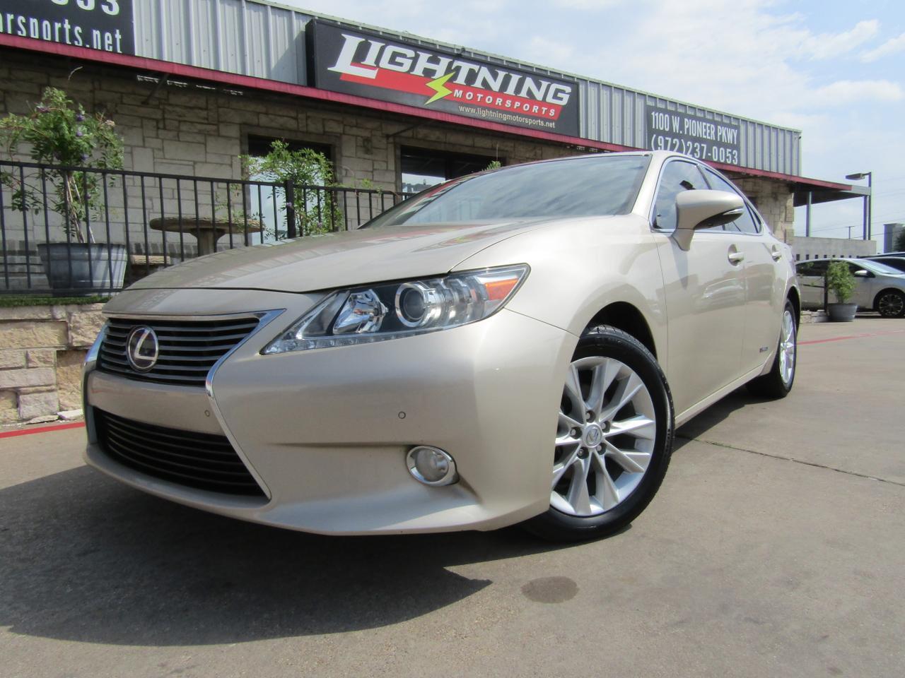 2015 Lexus ES 300h 4dr Sdn Hybrid