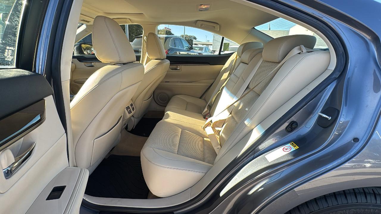 2015 Lexus ES 350  Selma TX