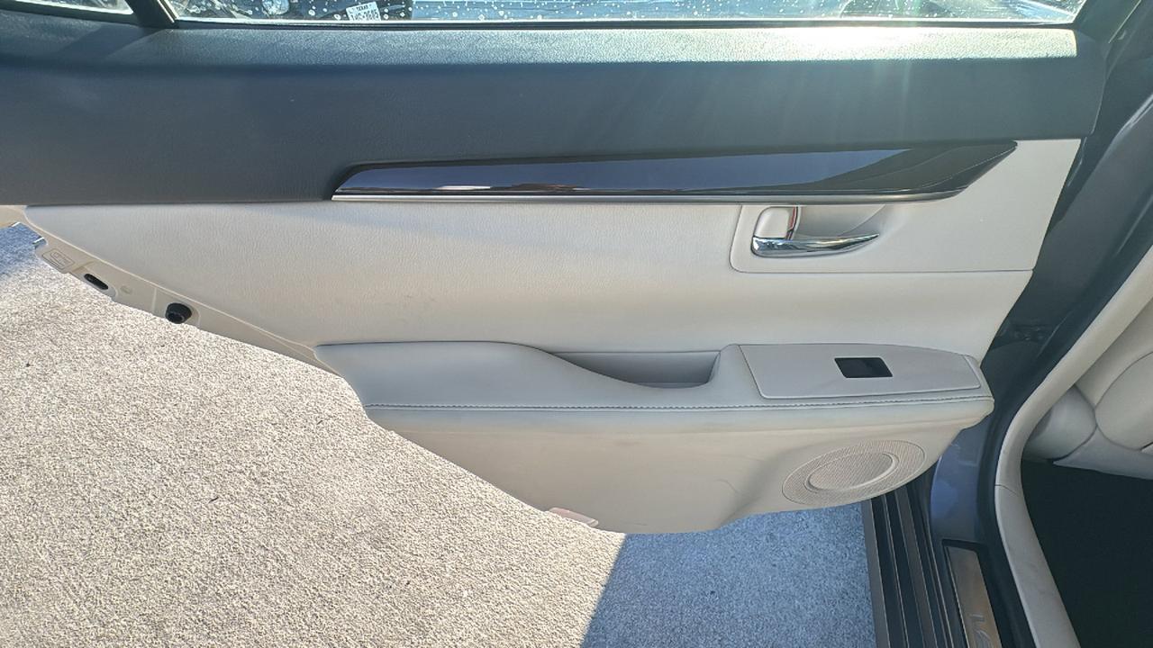 2015 Lexus ES 350  Selma TX