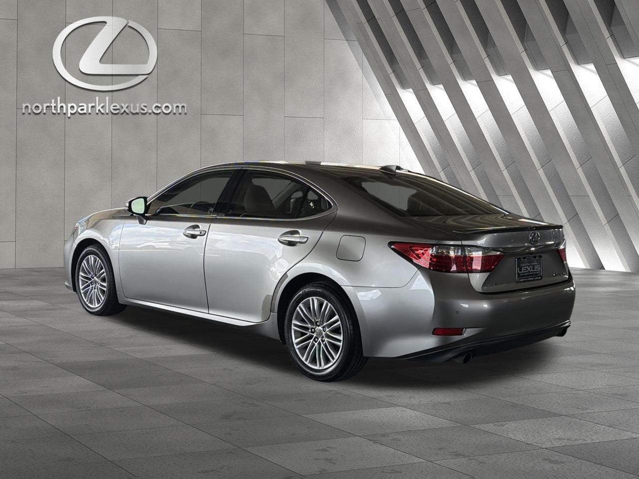 2015 Lexus ES 350