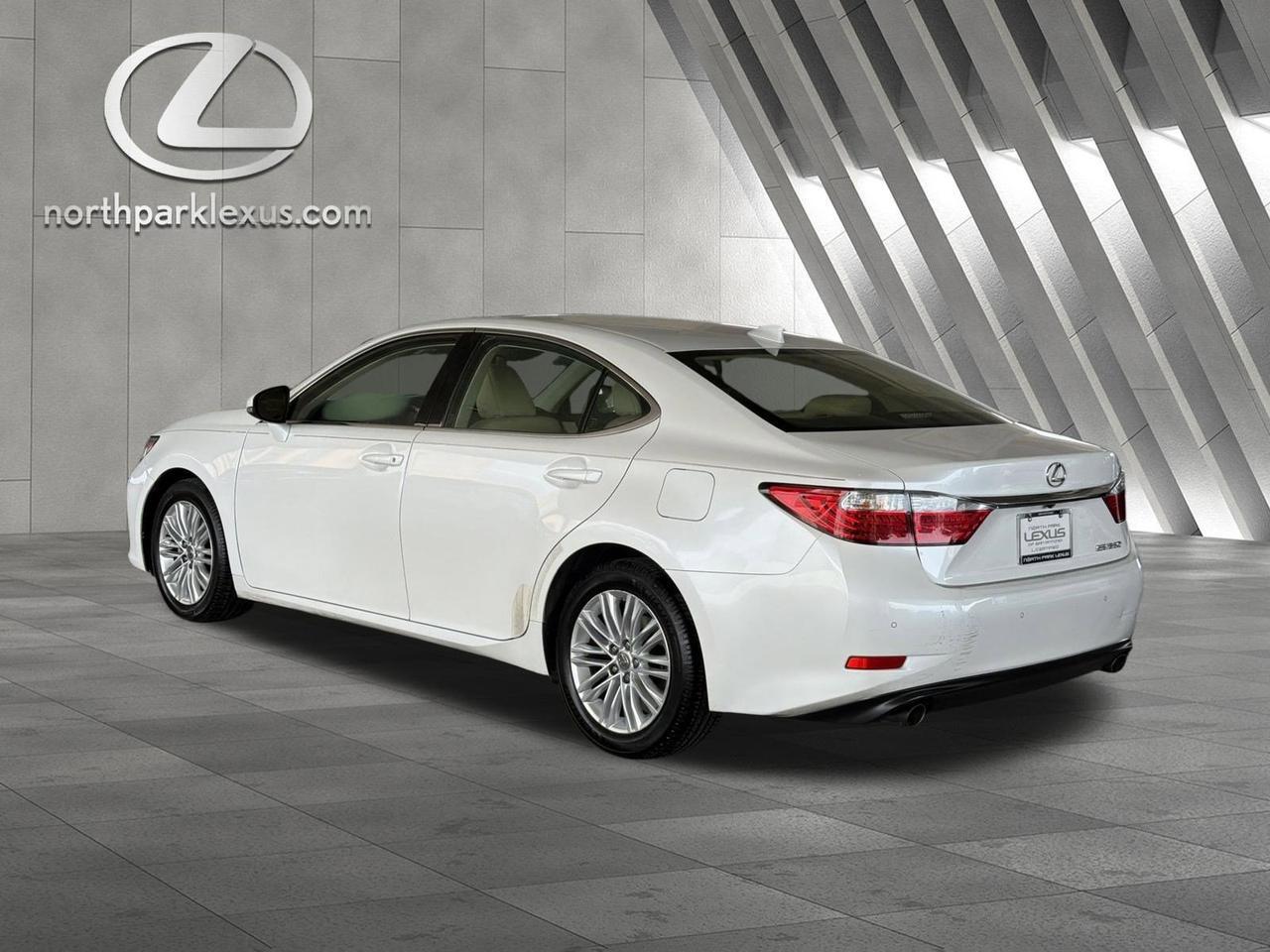 2015 Lexus ES 350