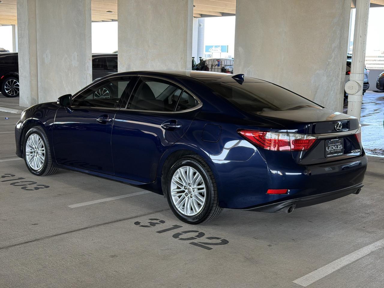 2015 Lexus ES 350