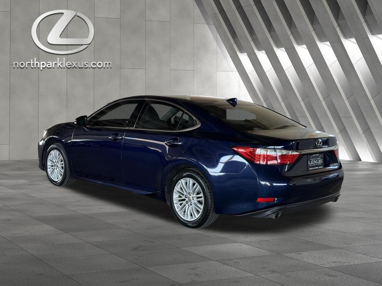 2015 Lexus ES 350