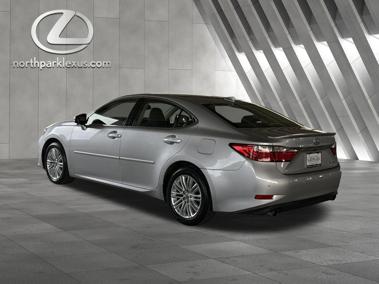 2015 Lexus ES 350