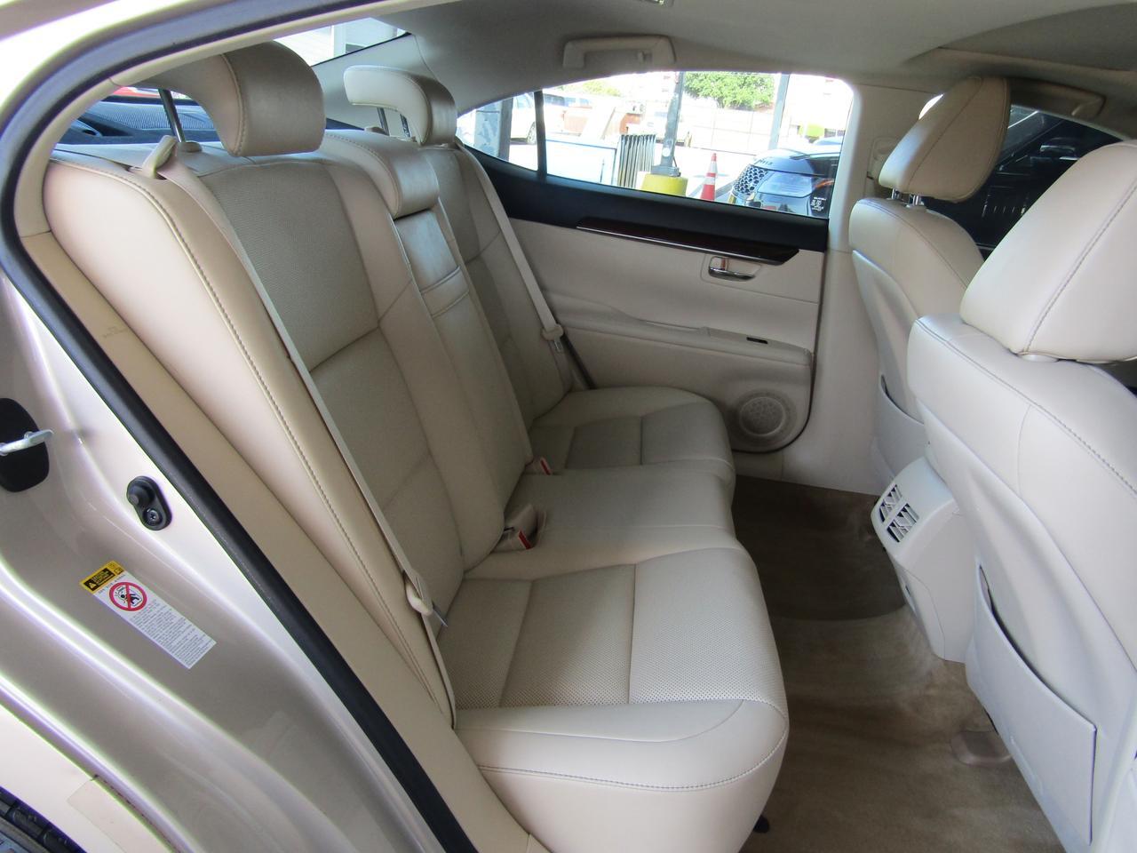 2015 Lexus ES 350 4dr Sdn Grand Prairie TX