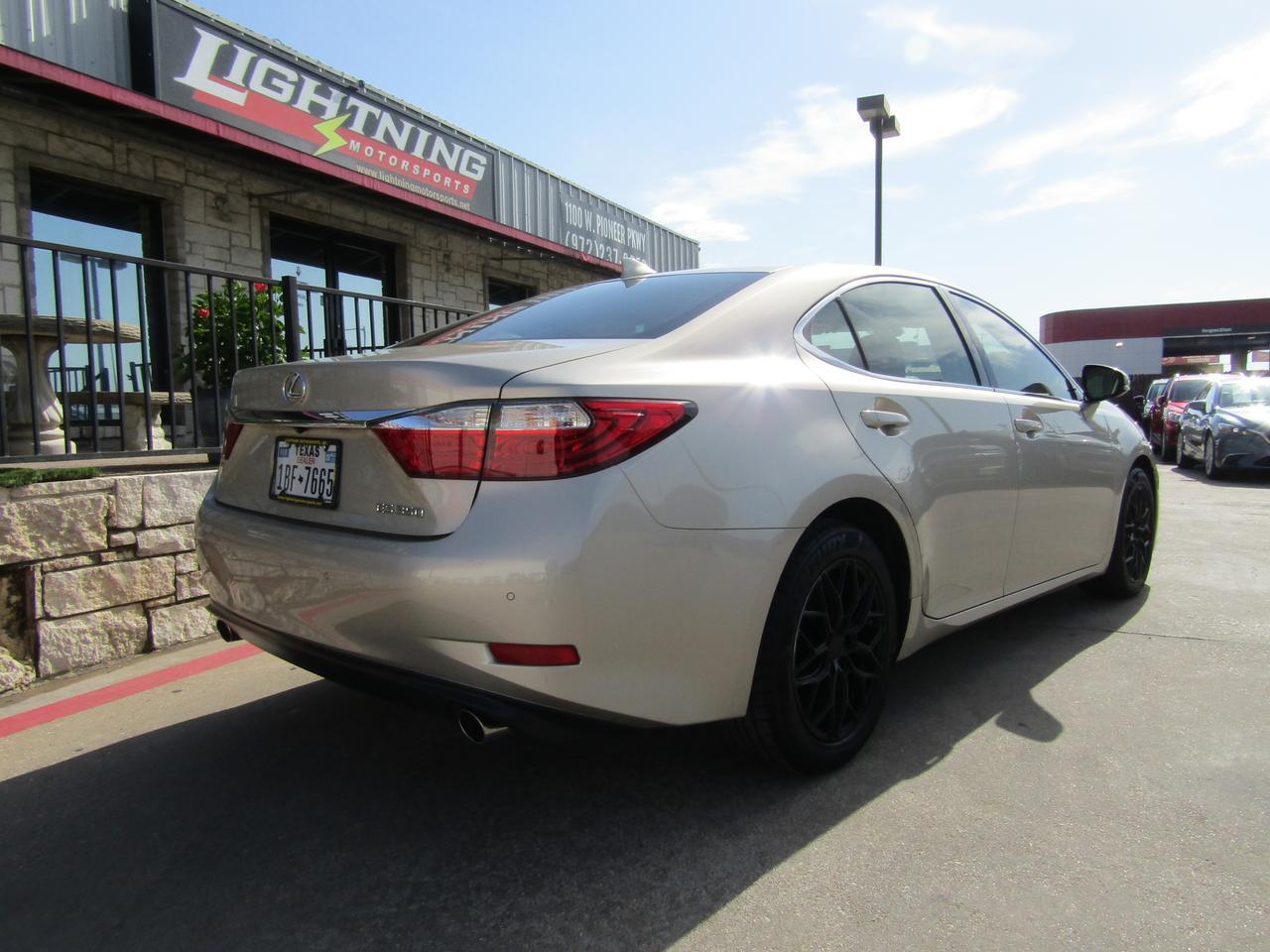 2015 Lexus ES 350 4dr Sdn Grand Prairie TX