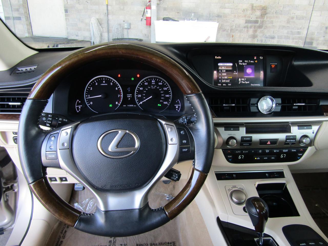 2015 Lexus ES 350 4dr Sdn Grand Prairie TX