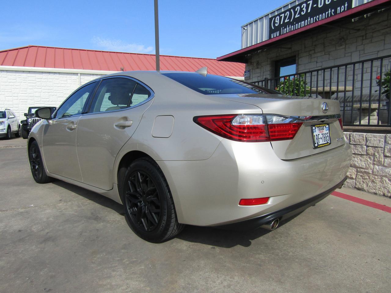 2015 Lexus ES 350 4dr Sdn Grand Prairie TX