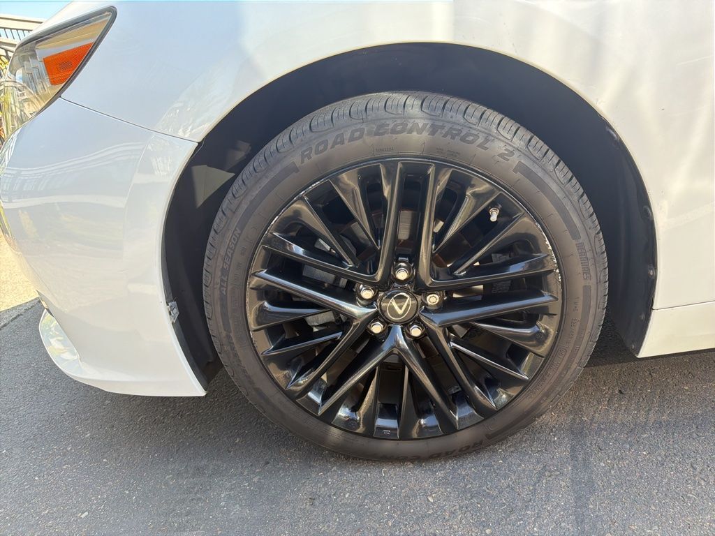 2015 Lexus ES 350 Crafted Line OR