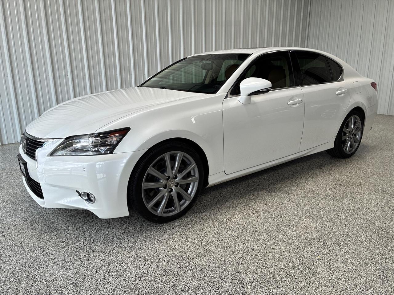 2015 Lexus GS350 Luxury, ML Sound, Nav, Blind Spot Monitor, Park Assist