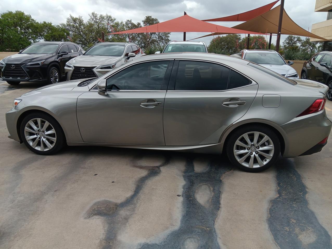 2015 Lexus IS 250