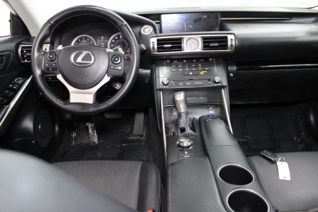2015 Lexus IS 250 Crafted Line
