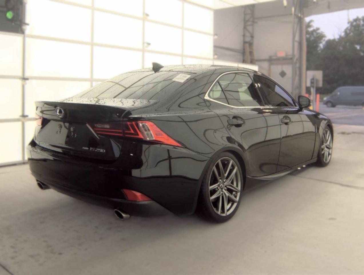 2015 Lexus IS 250 Crafted Line