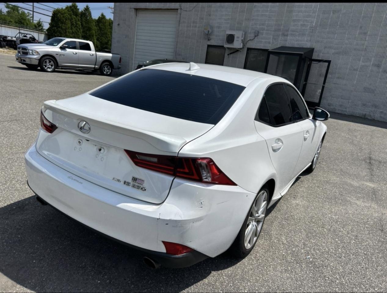 2015 Lexus IS 250 Crafted Line