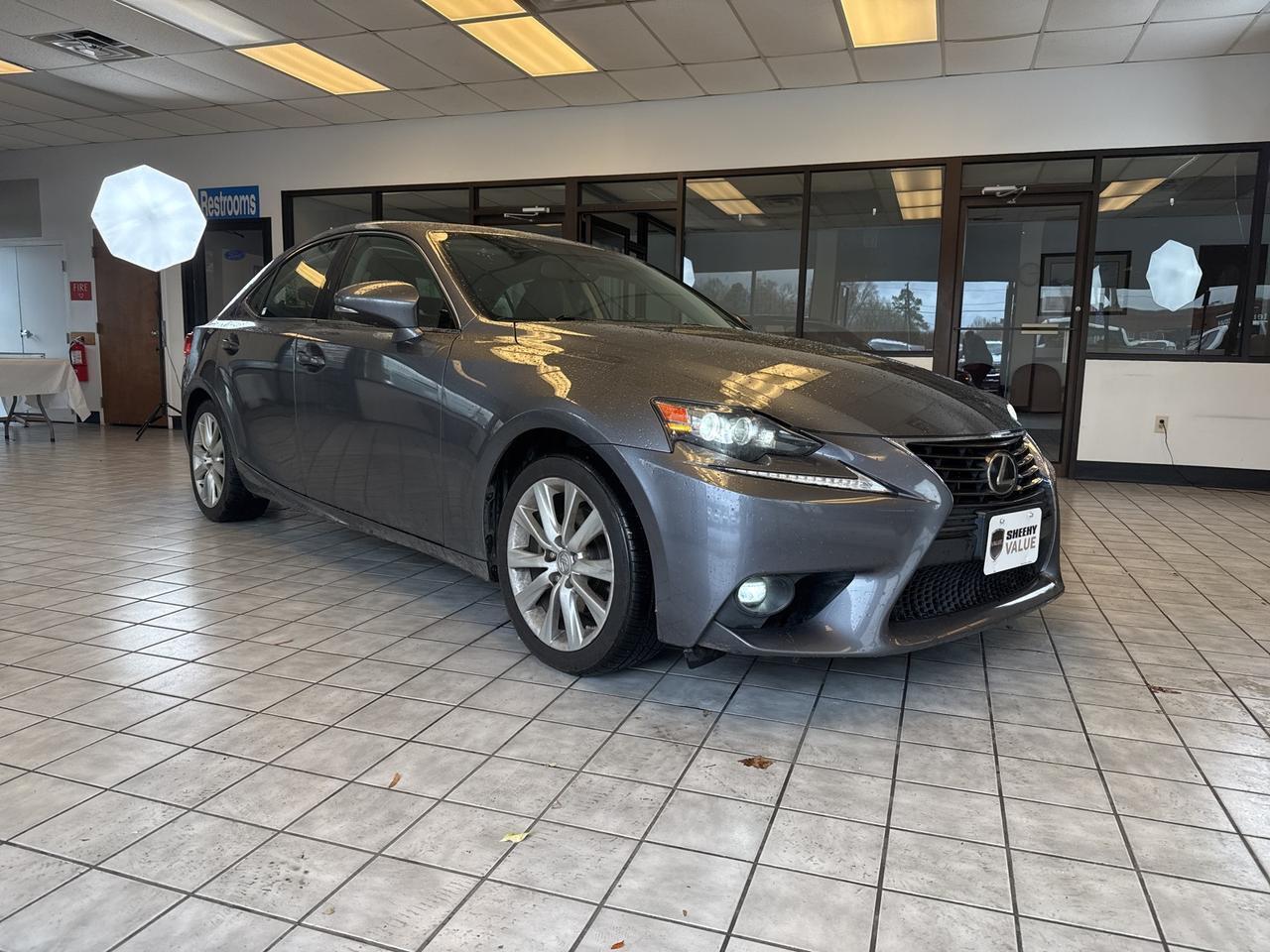 2015 Lexus IS 250