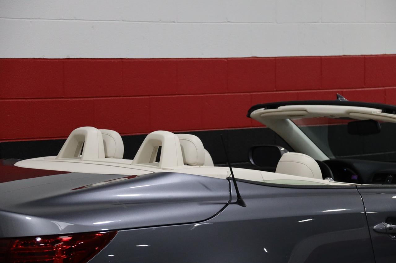 2015 Lexus IS 250C w/Navigation 2dr Convertible Skokie IL