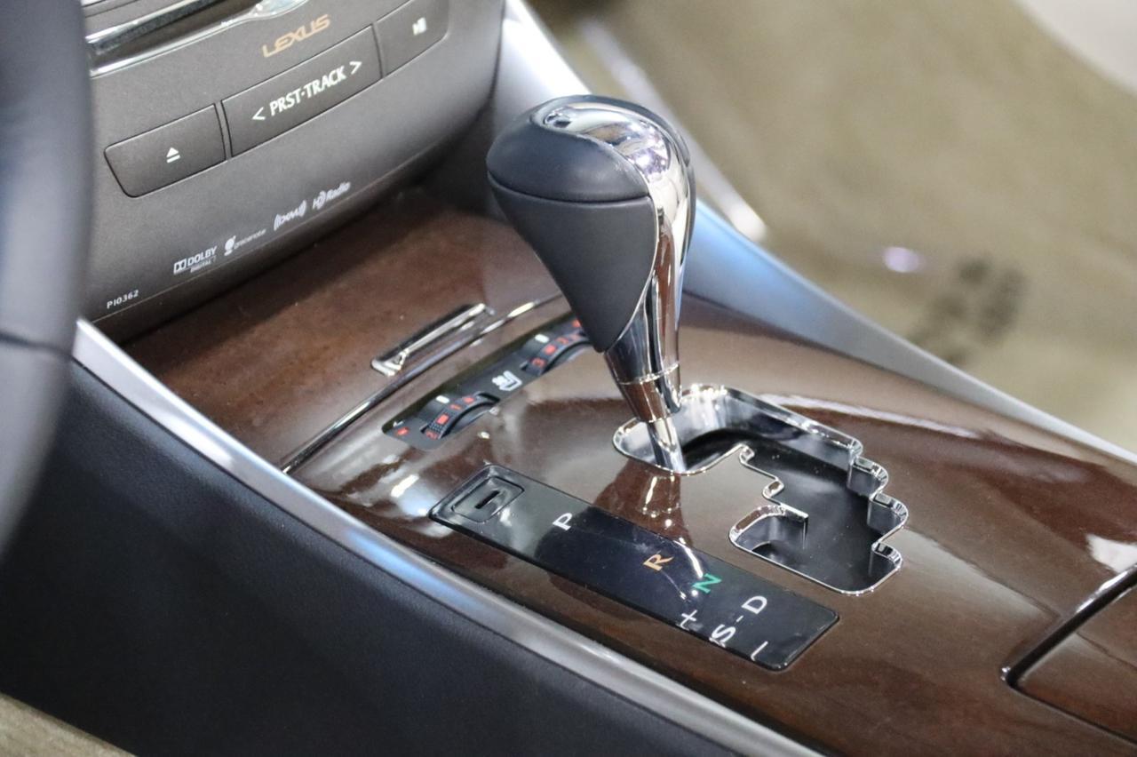 2015 Lexus IS 250C w/Navigation 2dr Convertible Skokie IL