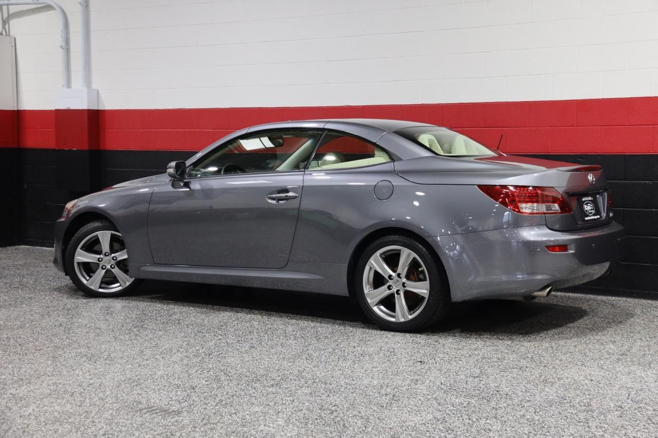 2015 Lexus IS 250C w/Navigation 2dr Convertible Skokie IL