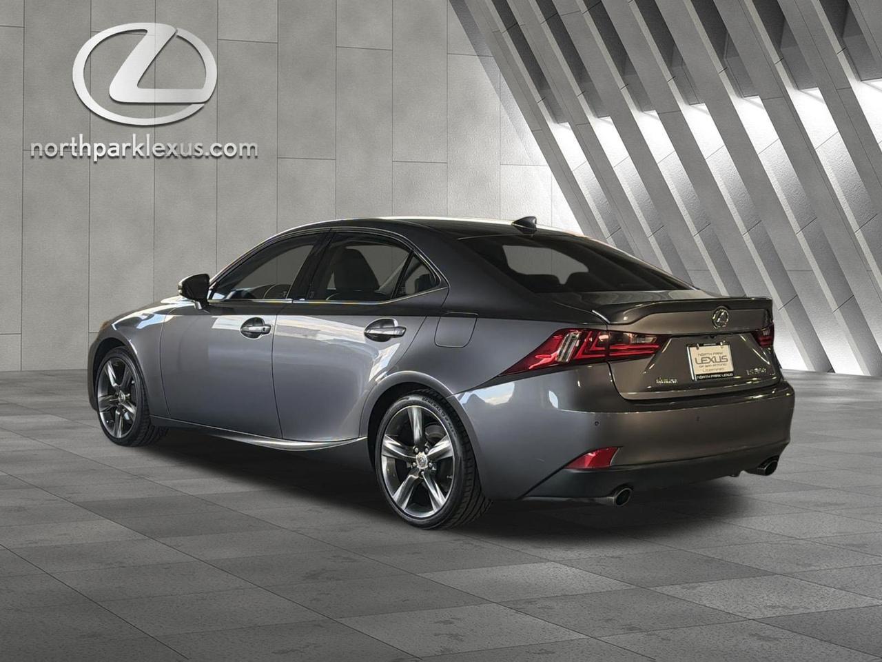 2015 Lexus IS 350