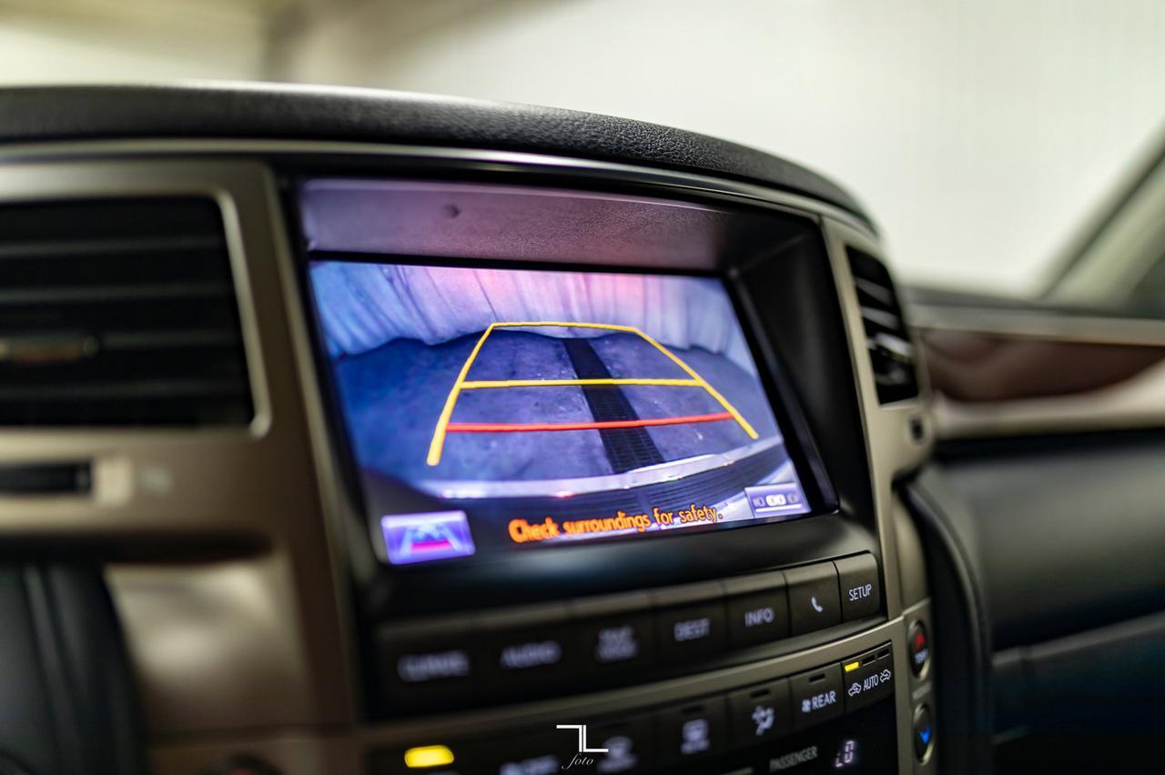 2015 Lexus LX 570 AWD Luxury Leather Roof Nav BCam DVD Red Deer AB