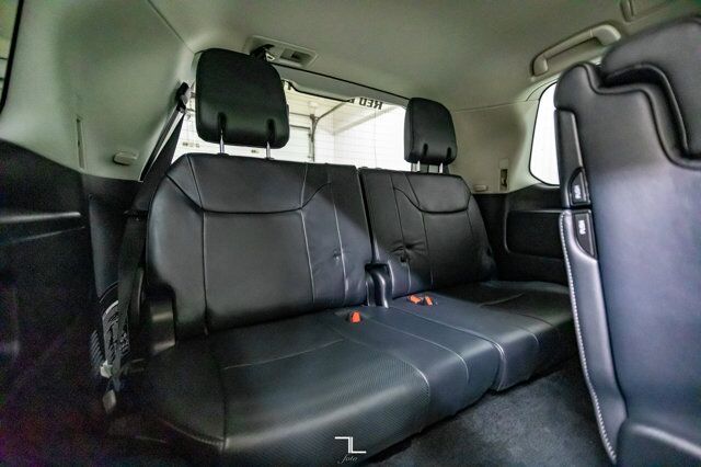 2015 Lexus LX 570 AWD Luxury Leather Roof Nav BCam DVD Red Deer AB