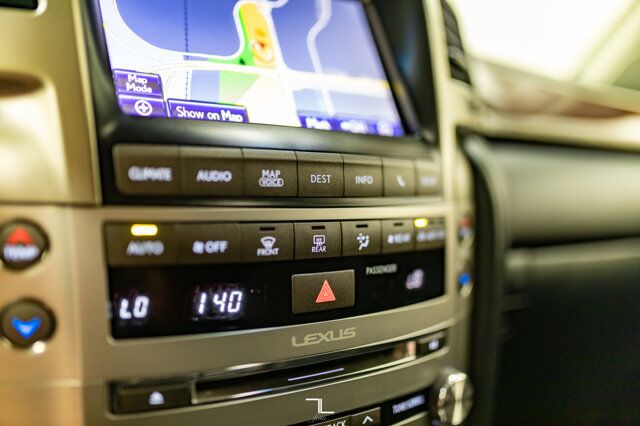 2015 Lexus LX 570 AWD Luxury Leather Roof Nav BCam DVD Red Deer AB