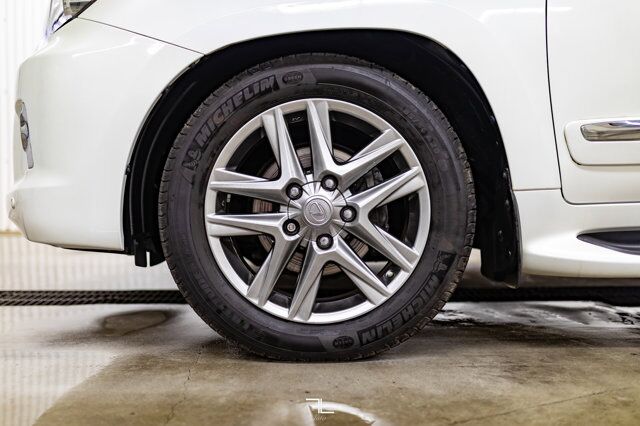 2015 Lexus LX 570 AWD Luxury Leather Roof Nav BCam DVD Red Deer AB