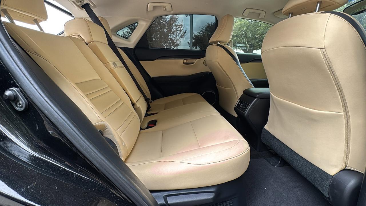 2015 Lexus NX 200t LUXU  Selma TX