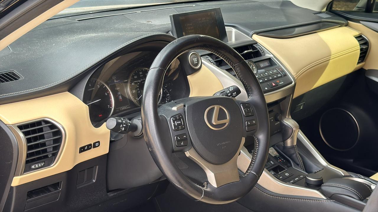 2015 Lexus NX 200t LUXU  Selma TX