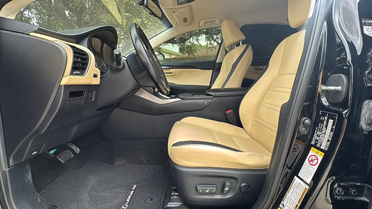 2015 Lexus NX 200t LUXU  Selma TX