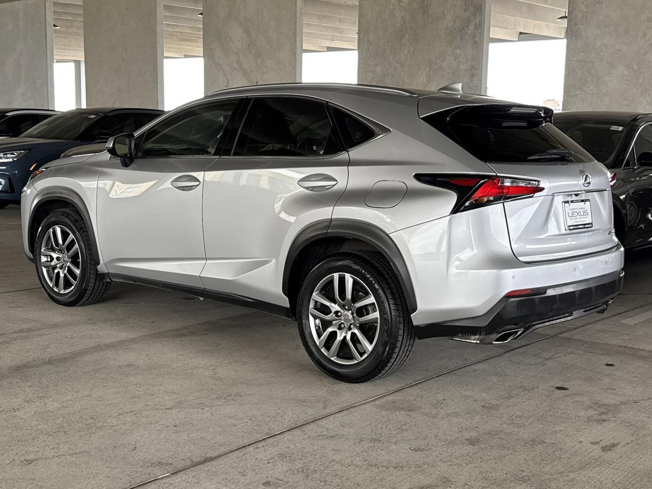 2015 Lexus NX 200t LUXU