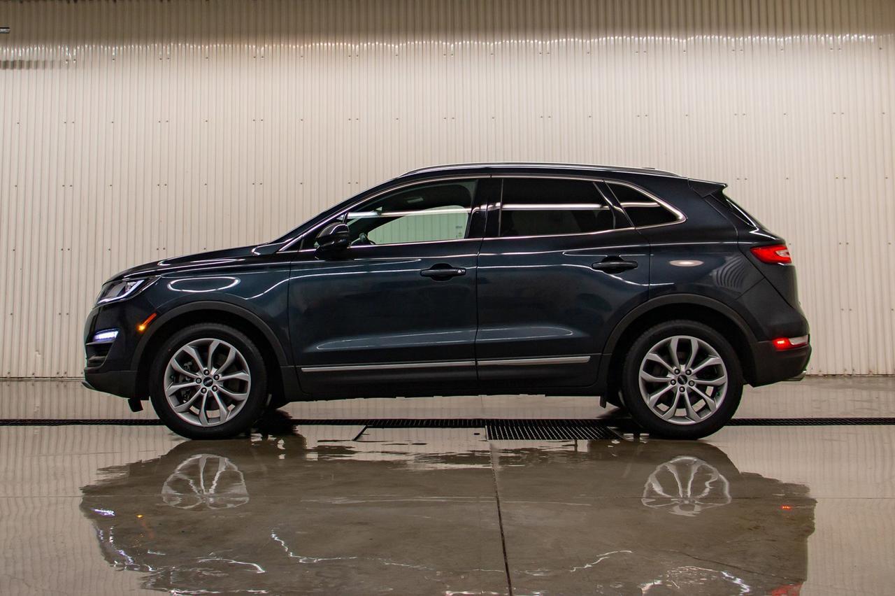 2015 Lincoln MKC AWD Luxury Edition Leather Roof Nav Red Deer AB