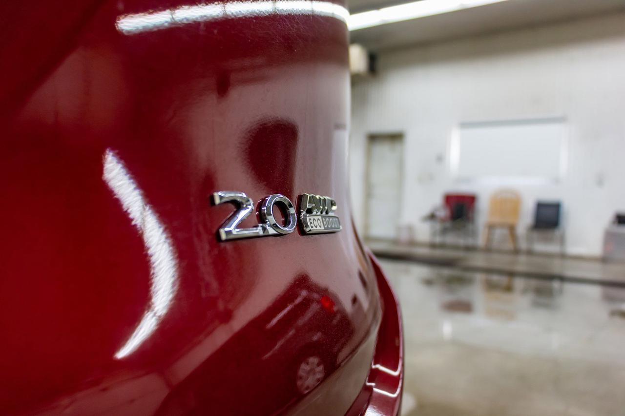 2015 Lincoln MKC AWD Luxury Edition Leather Roof Nav Red Deer AB