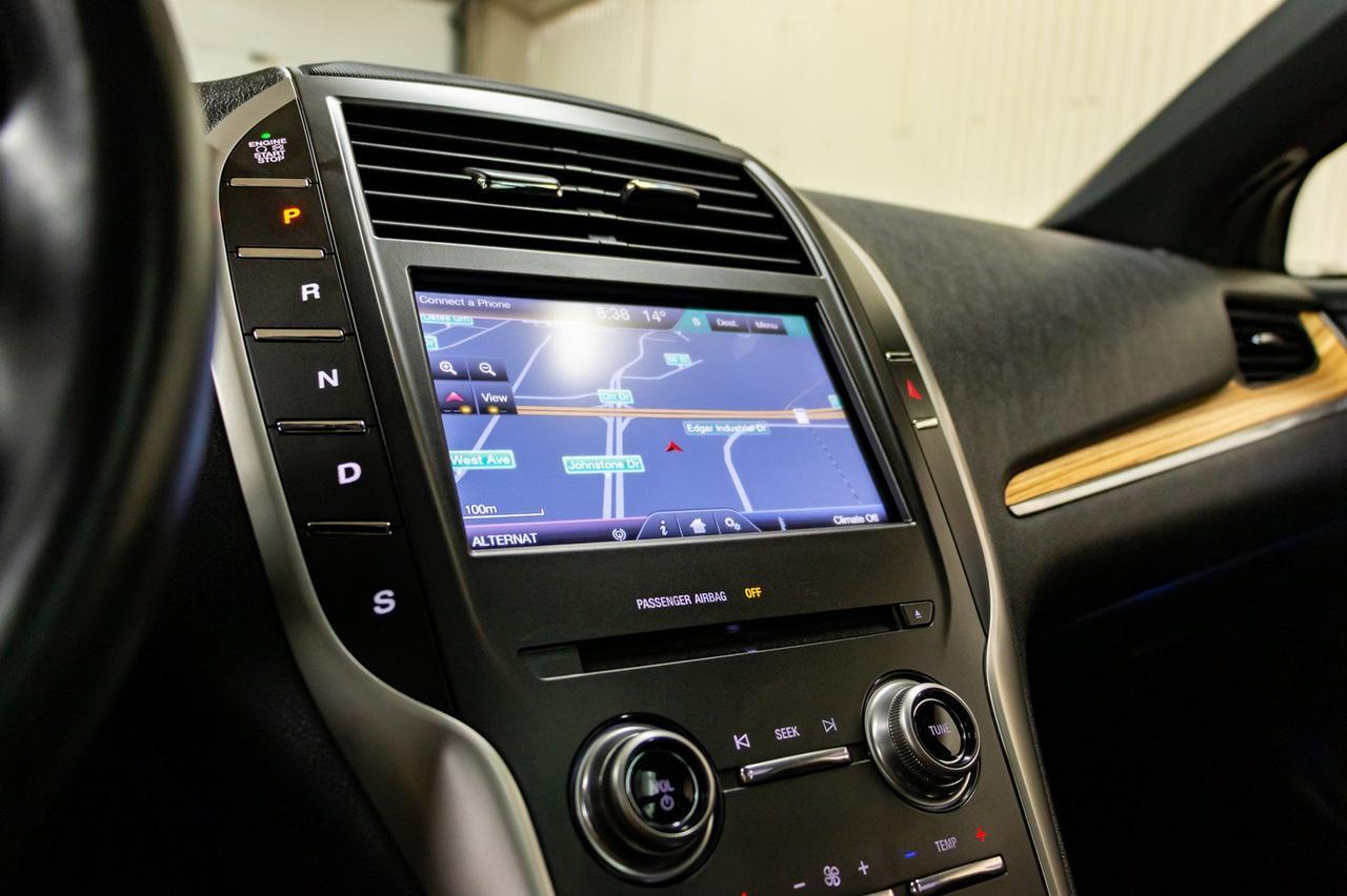 2015 Lincoln MKC AWD Luxury Edition Leather Roof Nav Red Deer AB