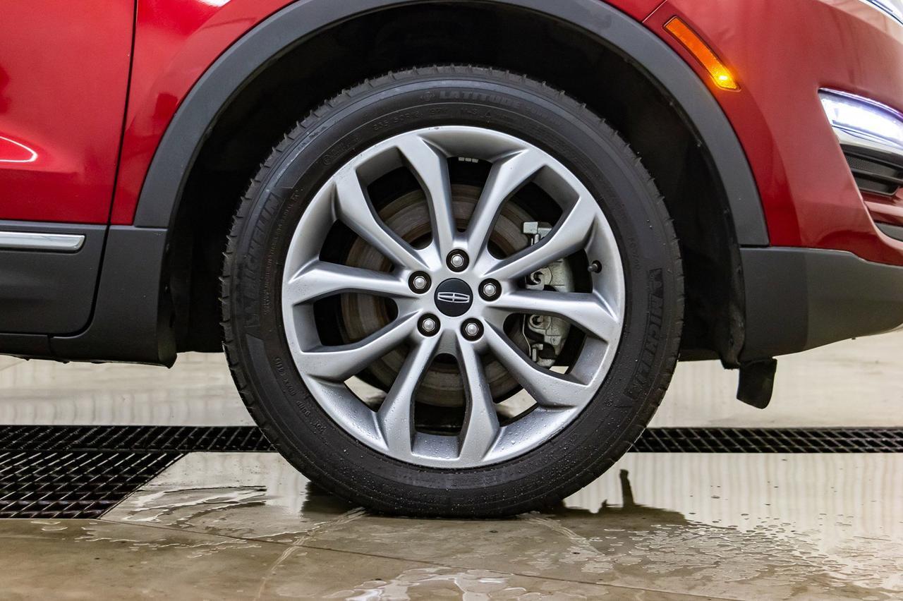 2015 Lincoln MKC AWD Luxury Edition Leather Roof Nav Red Deer AB