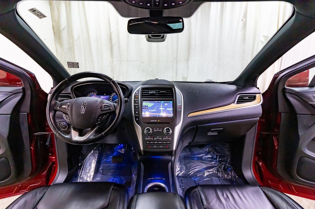 2015 Lincoln MKC AWD Luxury Edition Leather Roof Nav Red Deer AB