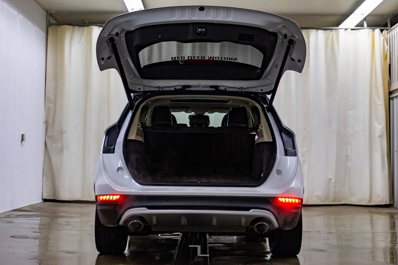 2015 Lincoln MKC AWD Luxury Edition Leather Roof Nav Red Deer AB