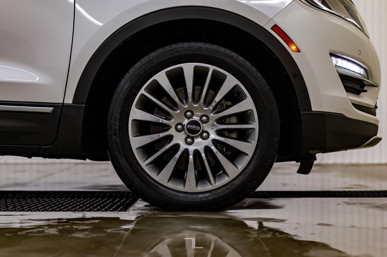 2015 Lincoln MKC AWD Luxury Edition Leather Roof Nav Red Deer AB