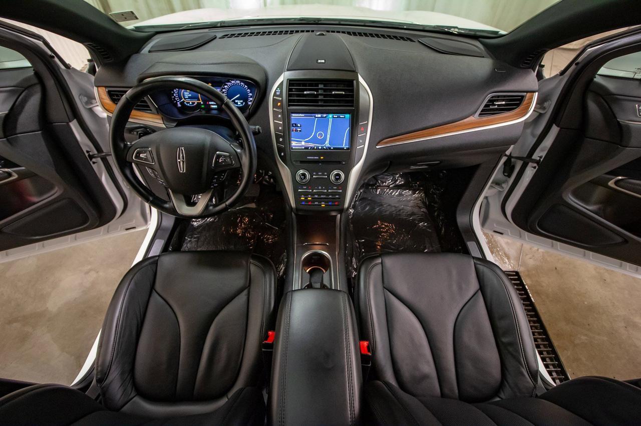 2015 Lincoln MKC AWD Luxury Edition Leather Roof Nav Red Deer AB