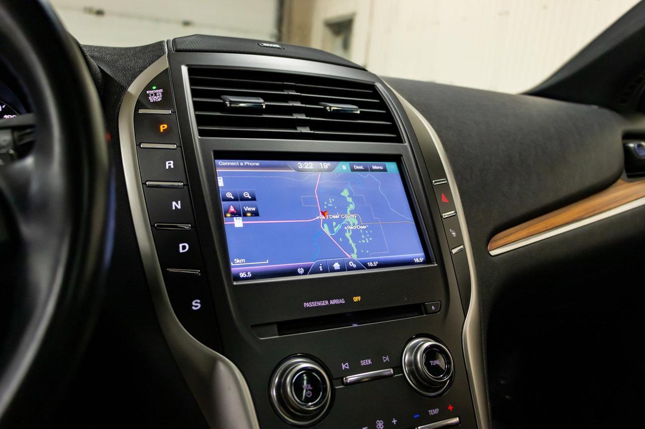 2015 Lincoln MKC AWD Luxury Edition Leather Roof Nav Red Deer AB