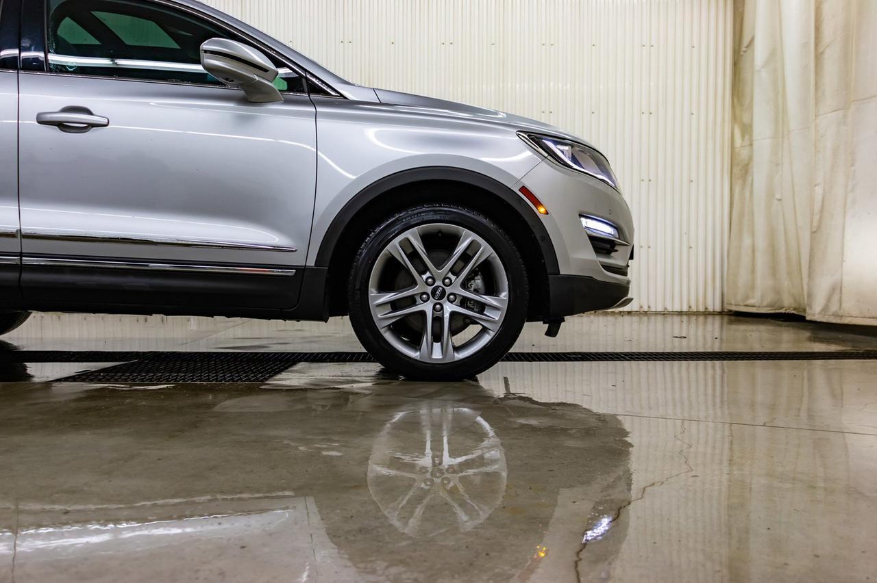 2015 Lincoln MKC AWD Luxury Edition Leather Roof Nav Red Deer AB